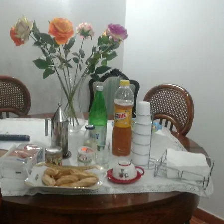 Casa Padre Jerone 招待所 3*