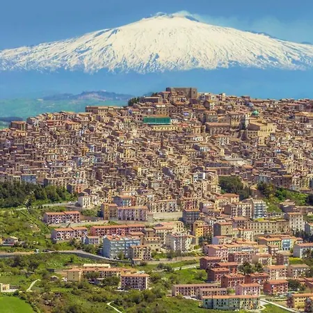 Casa Padre Jerone 게스트하우스 3*